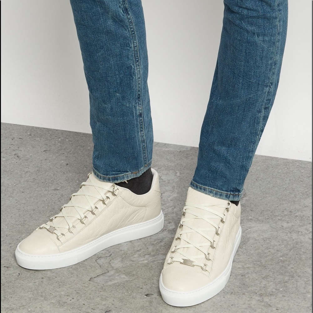 Balenciaga Arena Creased Leather Women’s Sneakers White Size 38/8 EUC